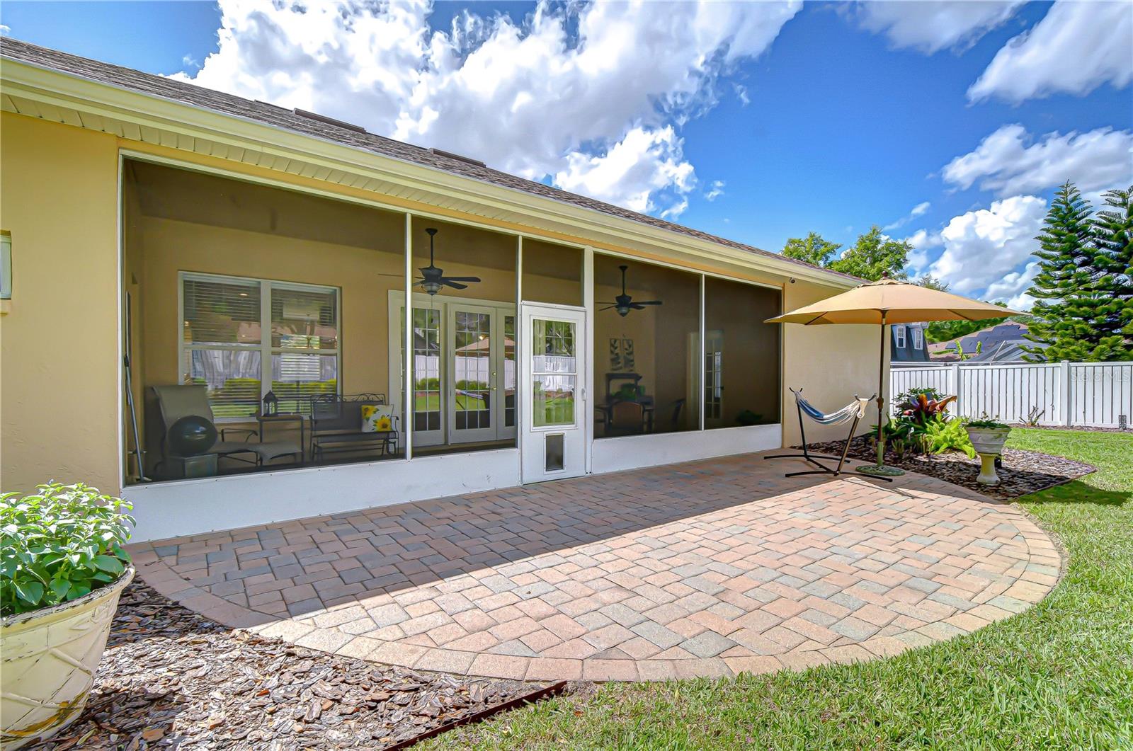 COLONIAL OAKS - Residential