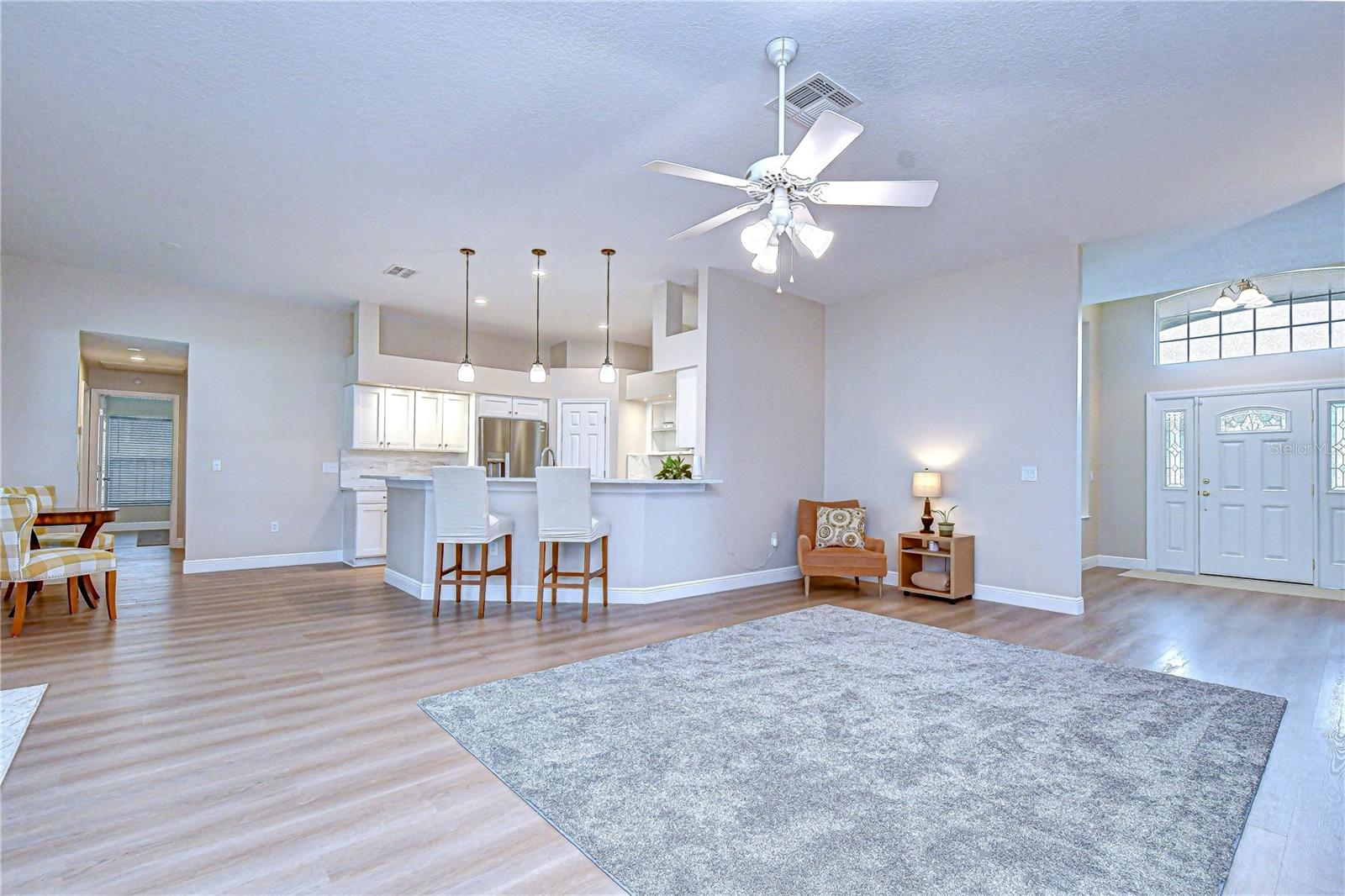 COLONIAL OAKS - Residential