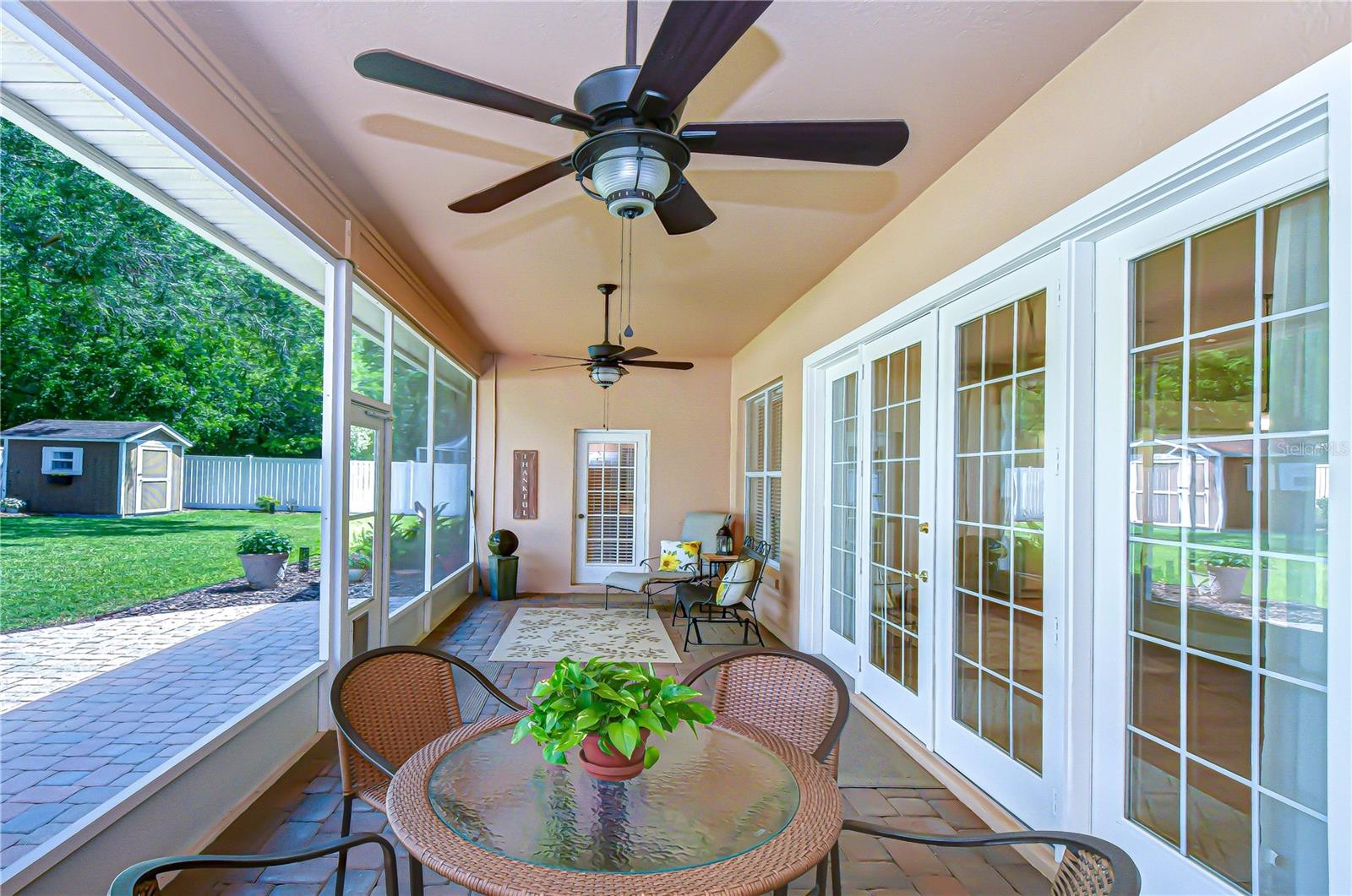 COLONIAL OAKS - Residential