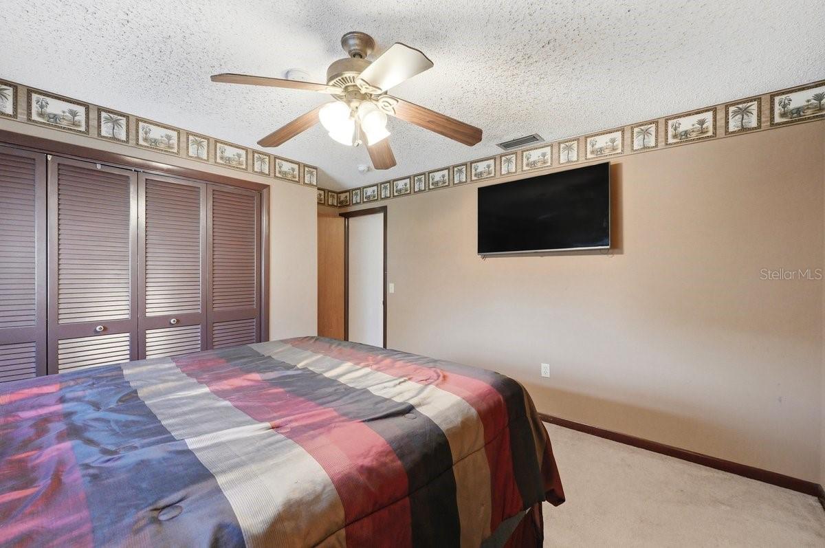 KEYSTONE MANOR - Residential