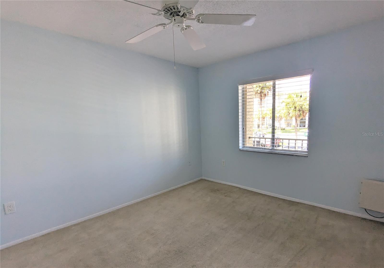 BAYSHORE ON THE LAKE APTS II SEC 1 - Residential Lease