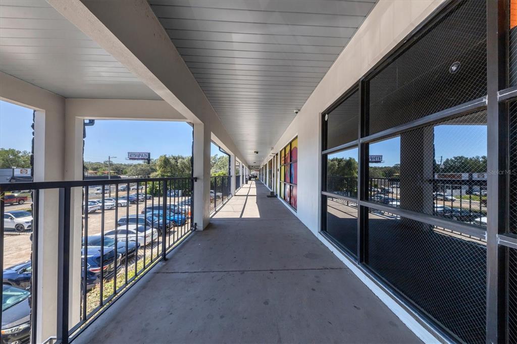 TAMPAS NORTH SIDE COUNTRY CLU - Commercial Sale