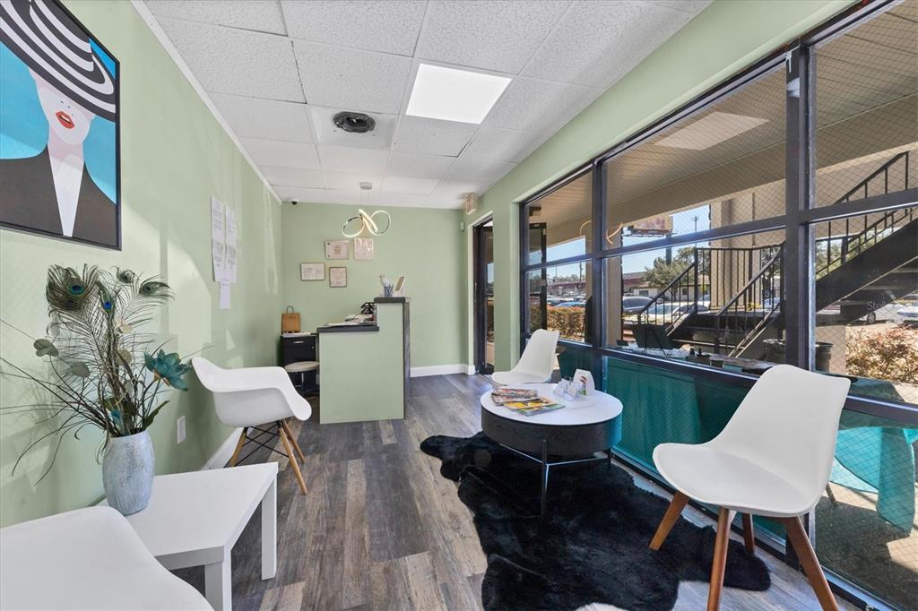 TAMPAS NORTH SIDE COUNTRY CLU - Commercial Sale