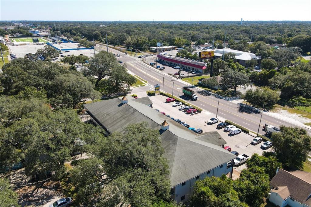 TAMPAS NORTH SIDE COUNTRY CLU - Commercial Sale