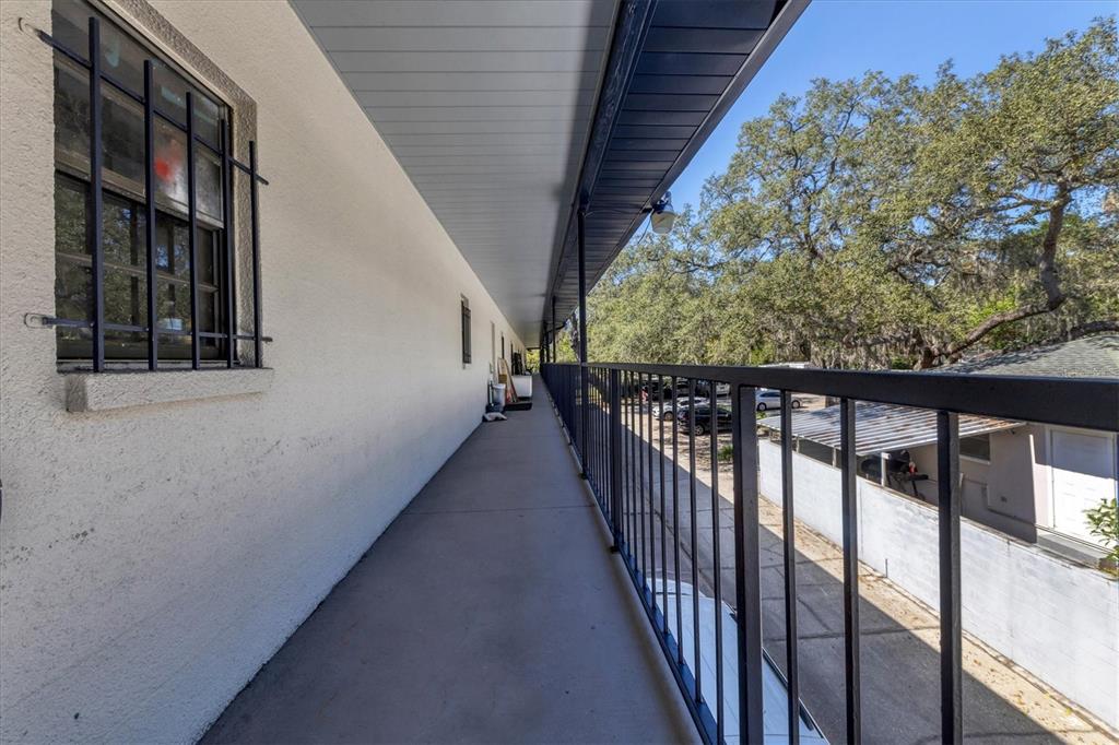 TAMPAS NORTH SIDE COUNTRY CLU - Commercial Sale