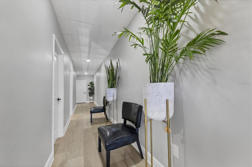 TAMPAS NORTH SIDE COUNTRY CLU - Commercial Sale