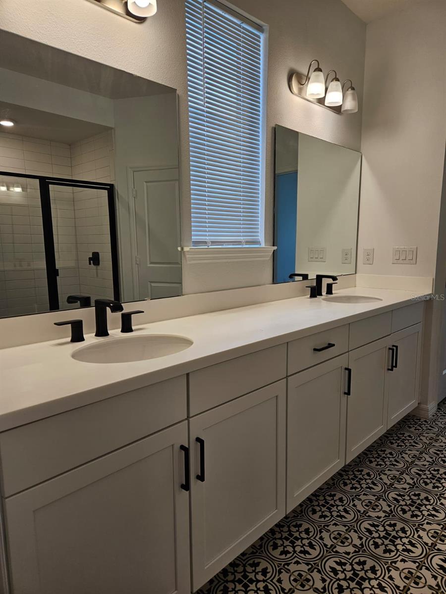 PENNYROYAL - Residential