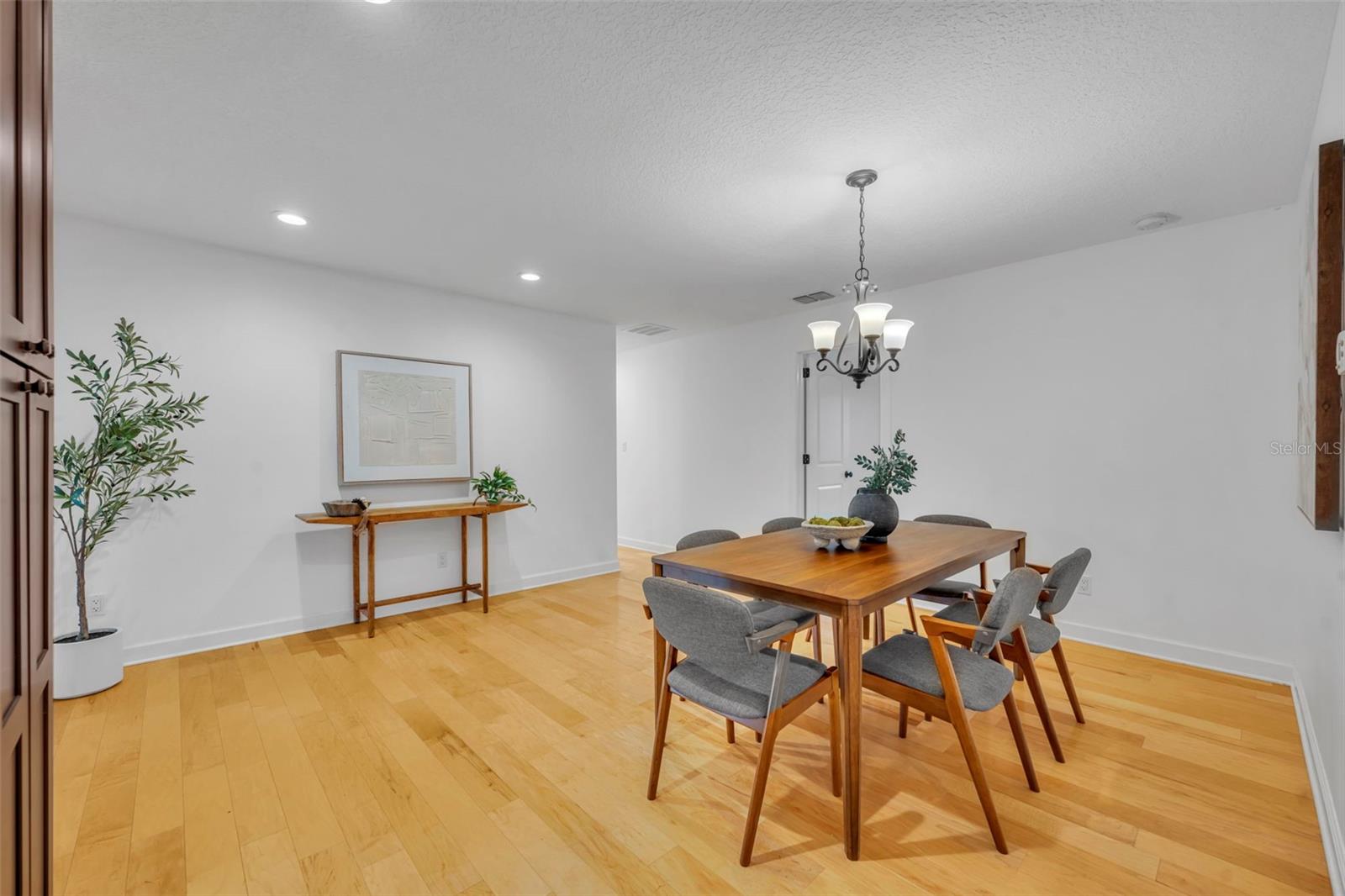 WINTER WOODS UNIT 03 - Residential