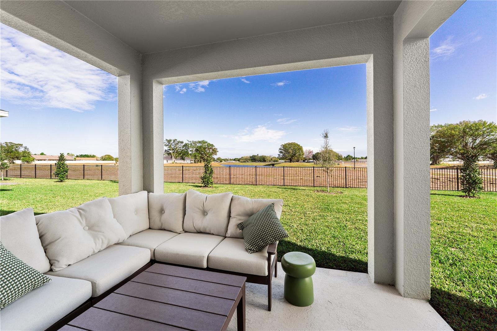 AVALON PARK TAVARES - Residential