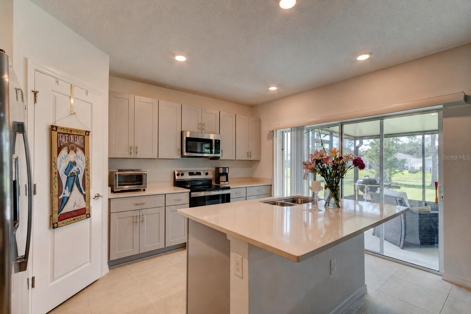 RIVERFRONT ESTATES SOUTH - Residential