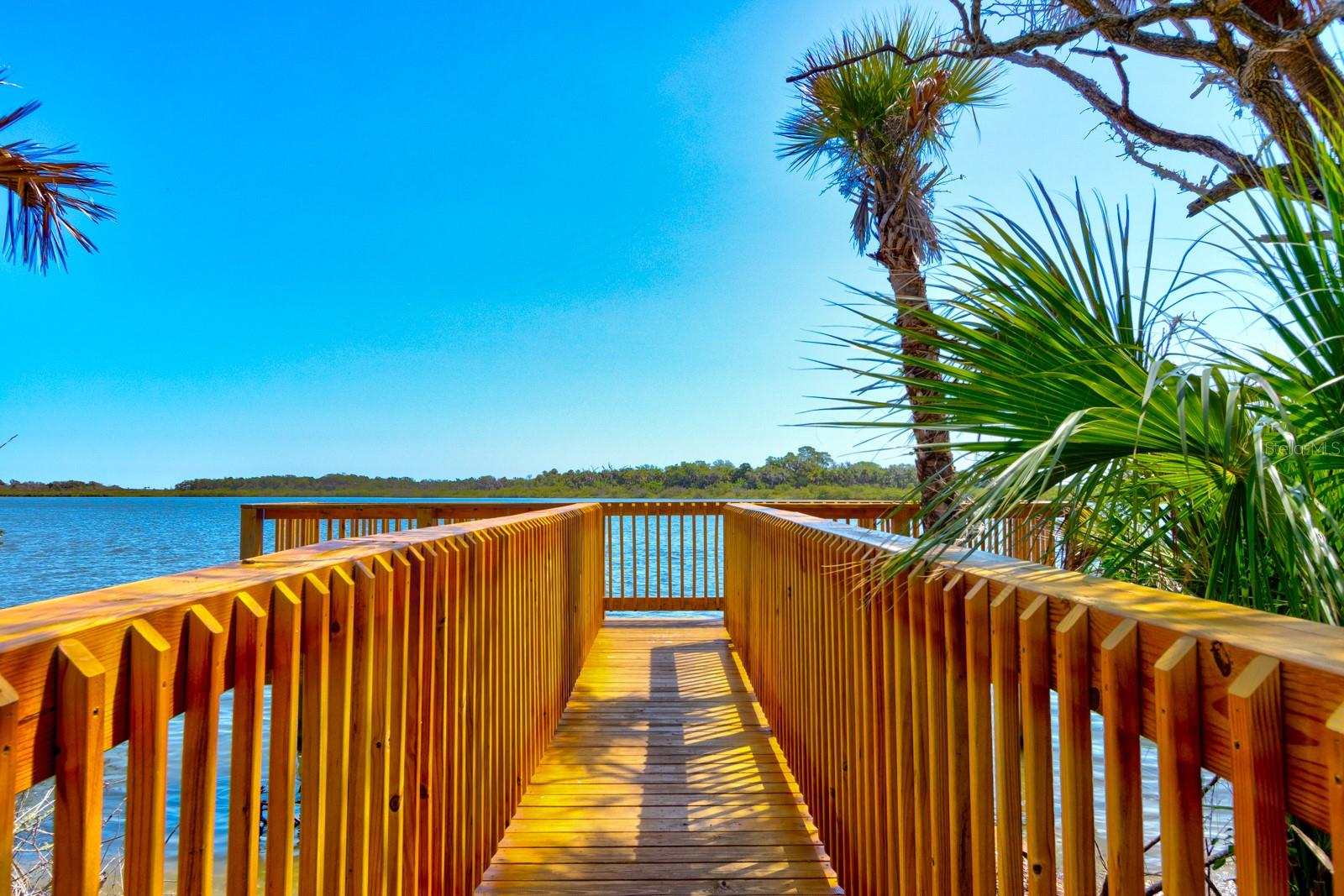 RIVERFRONT ESTATES SOUTH - Residential