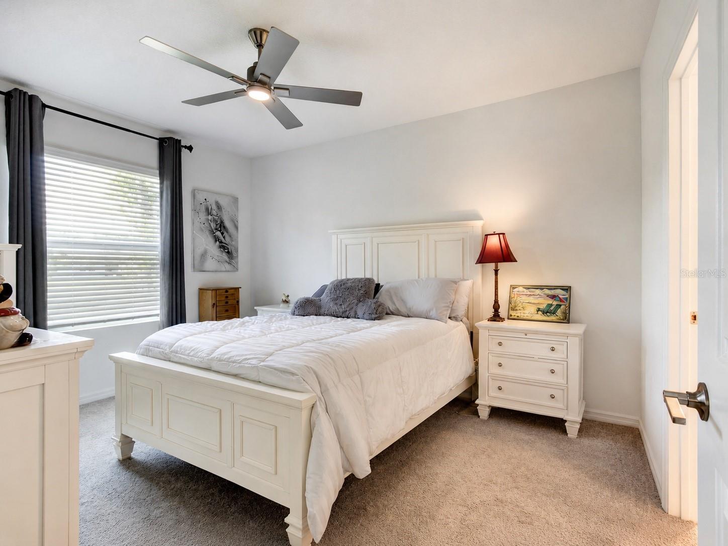 RIVERFRONT ESTATES SOUTH - Residential