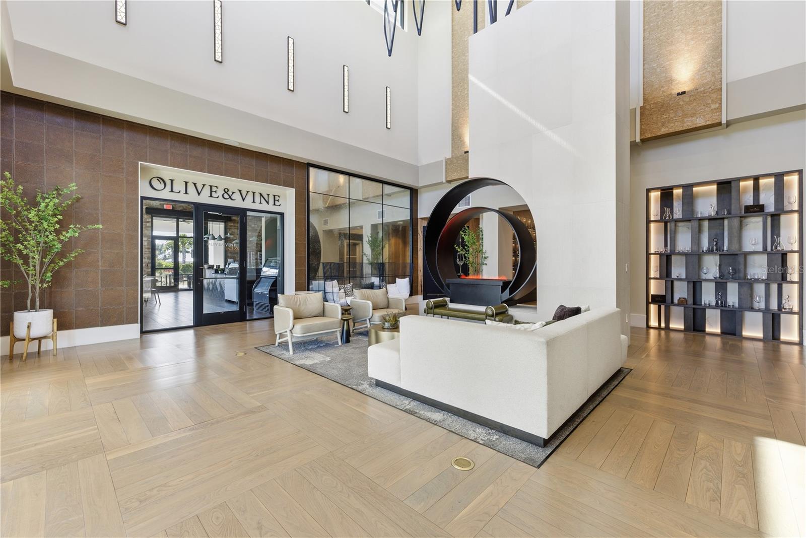 AZARIO ESPLANADE PH V - Residential