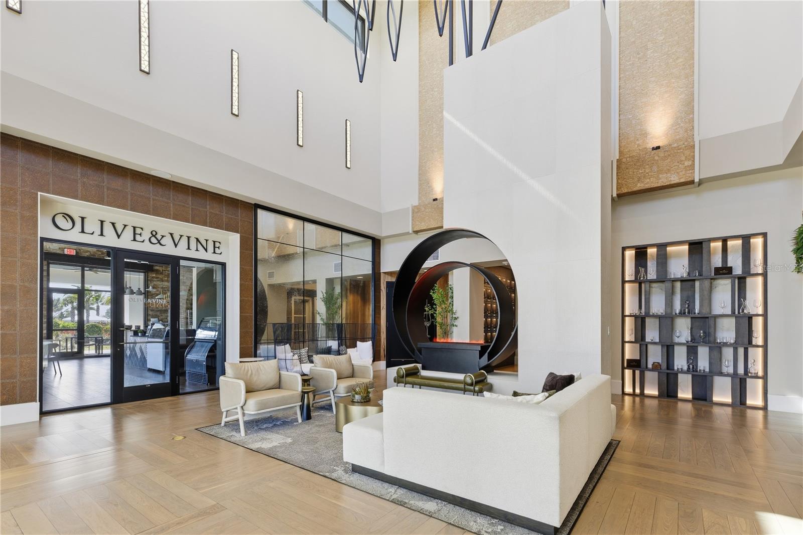 AZARIO ESPLANADE PH V - Residential