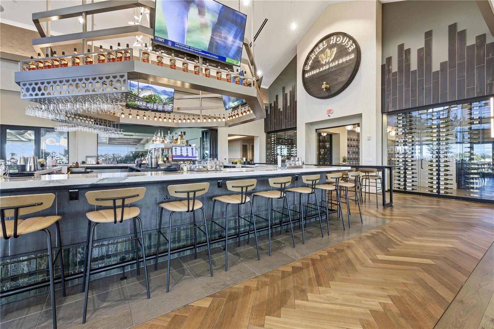 AZARIO ESPLANADE PH V - Residential