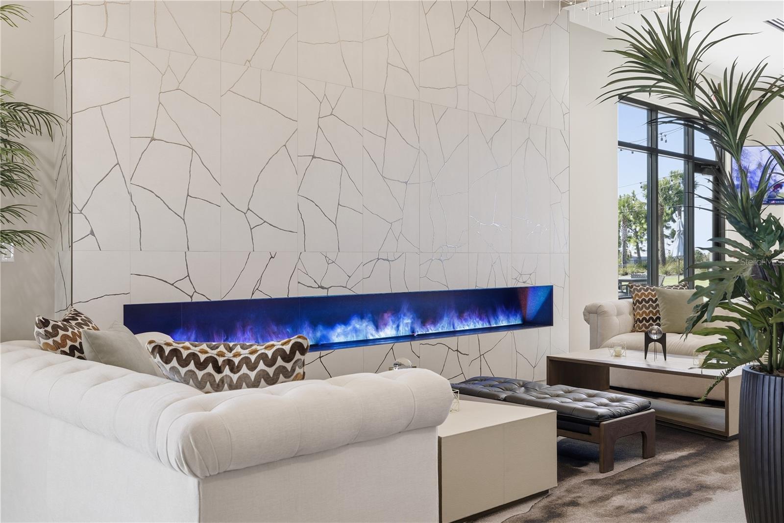 AZARIO ESPLANADE PH V - Residential