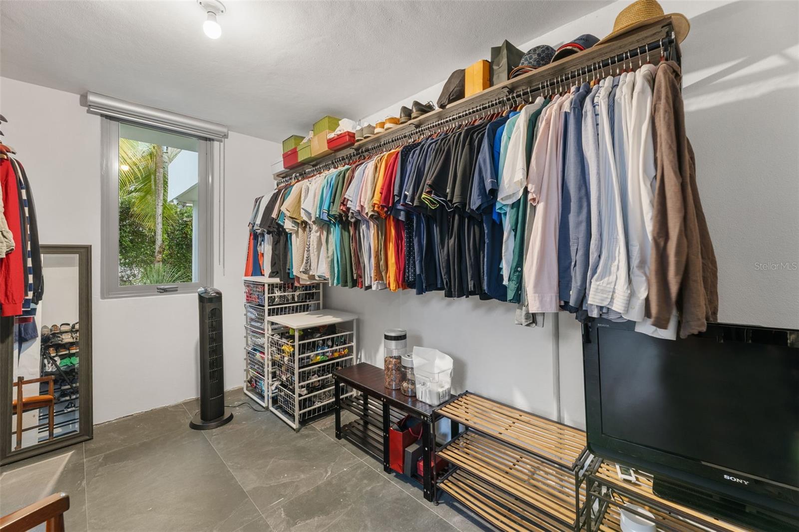 CERRO REAL - Residential Lease