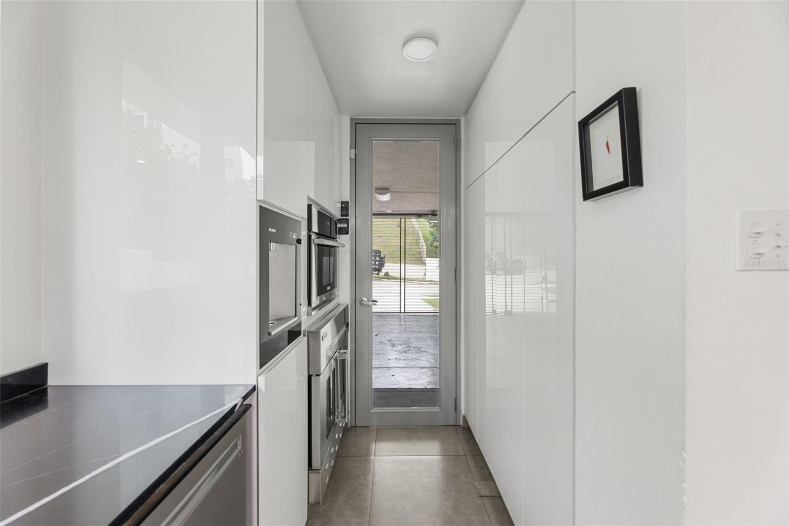 CERRO REAL - Residential Lease