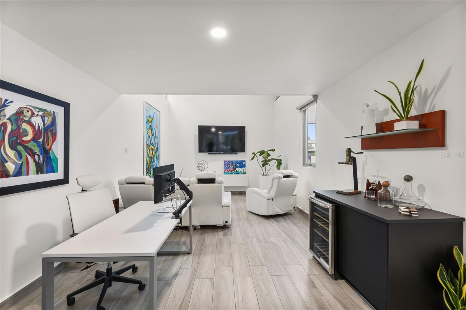 CERRO REAL - Residential Lease