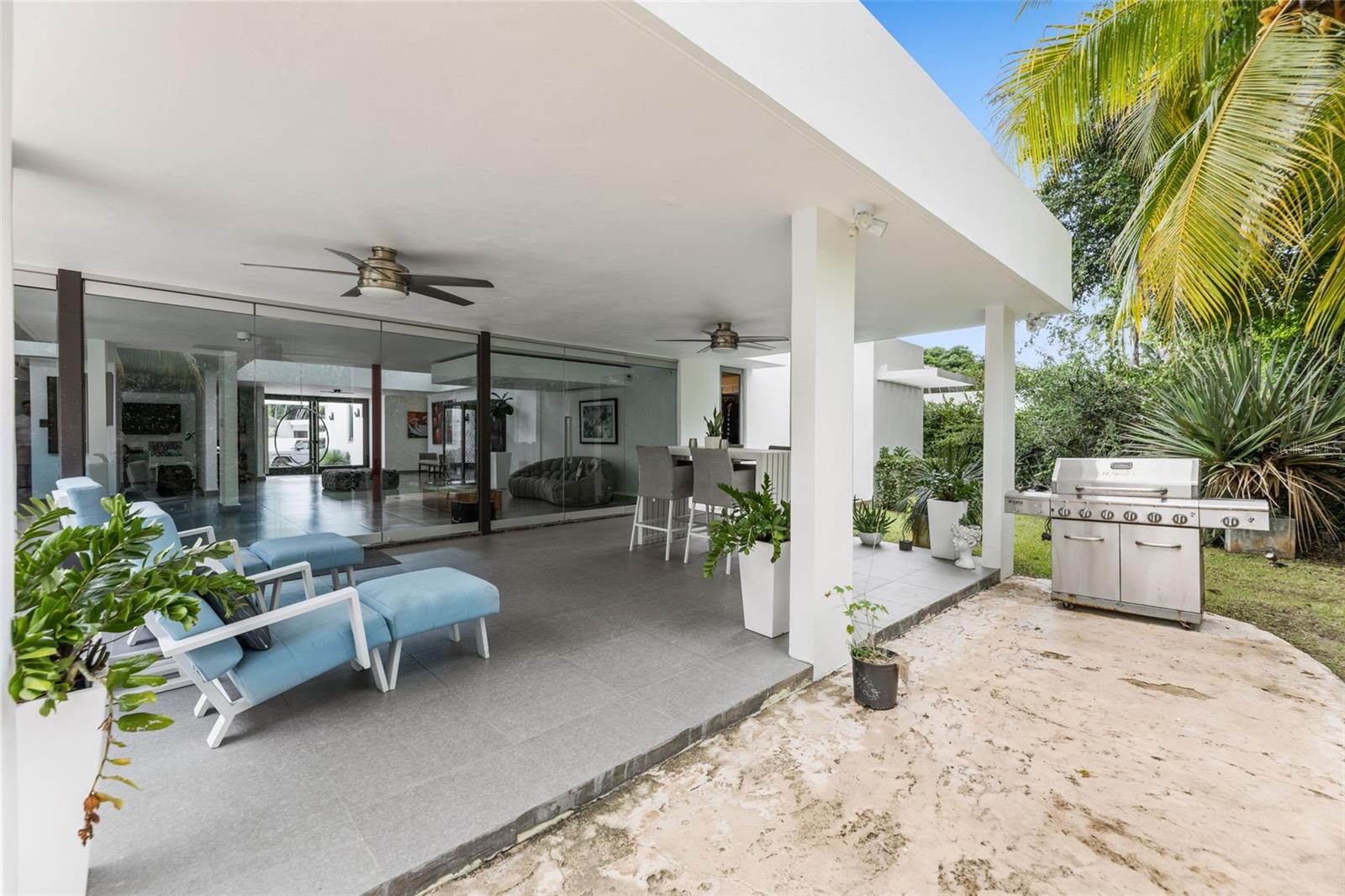 CERRO REAL - Residential Lease