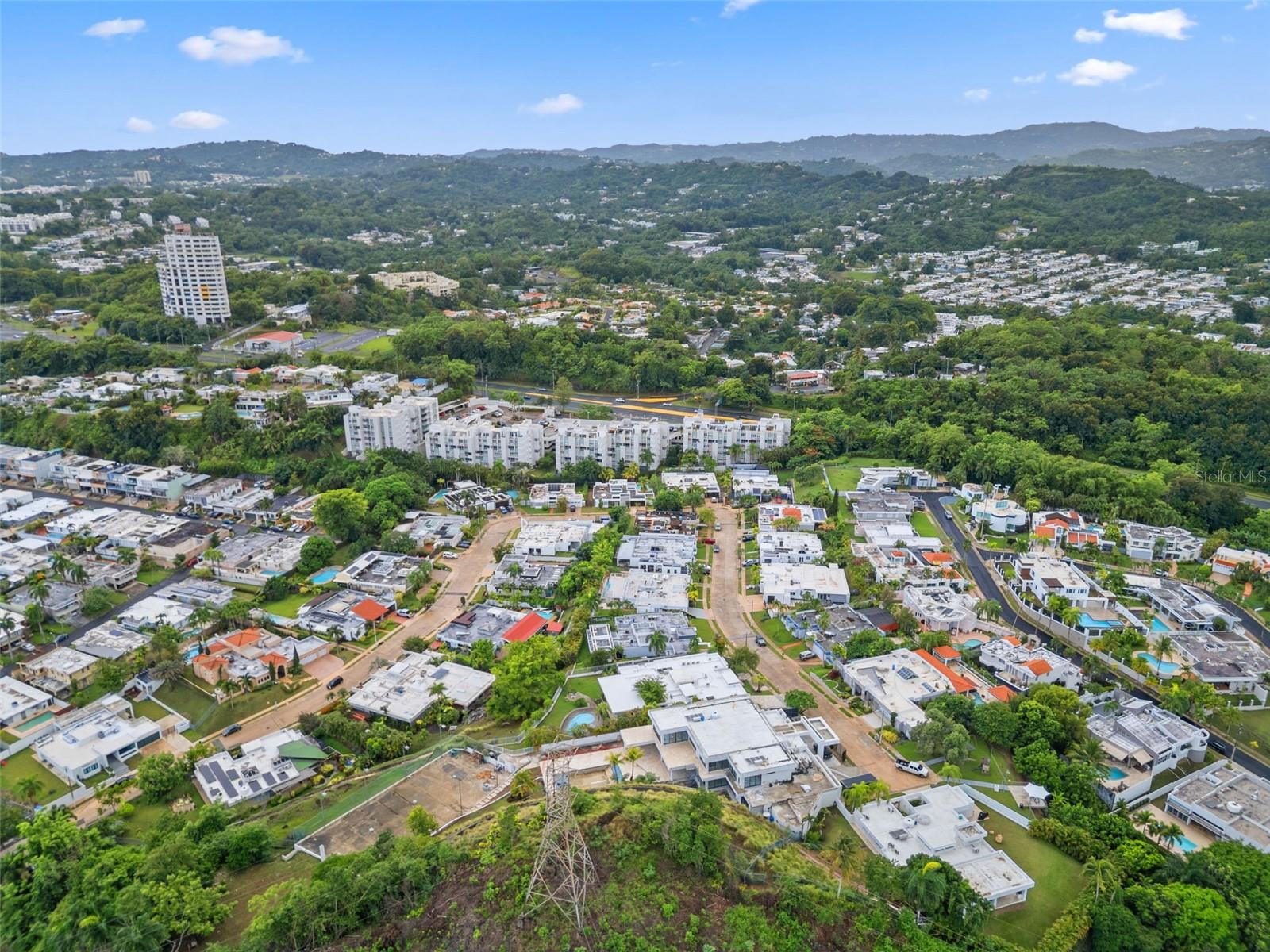 CERRO REAL - Residential Lease