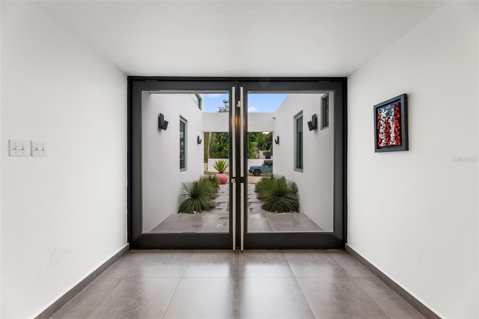 CERRO REAL - Residential Lease