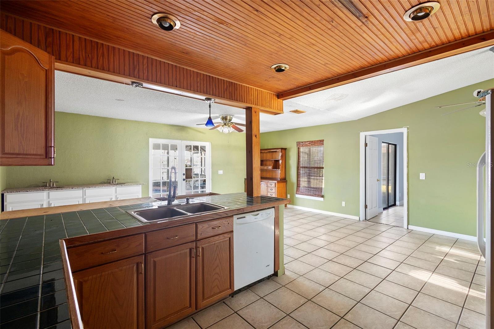 DELTONA LAKES UNIT 40 - Residential