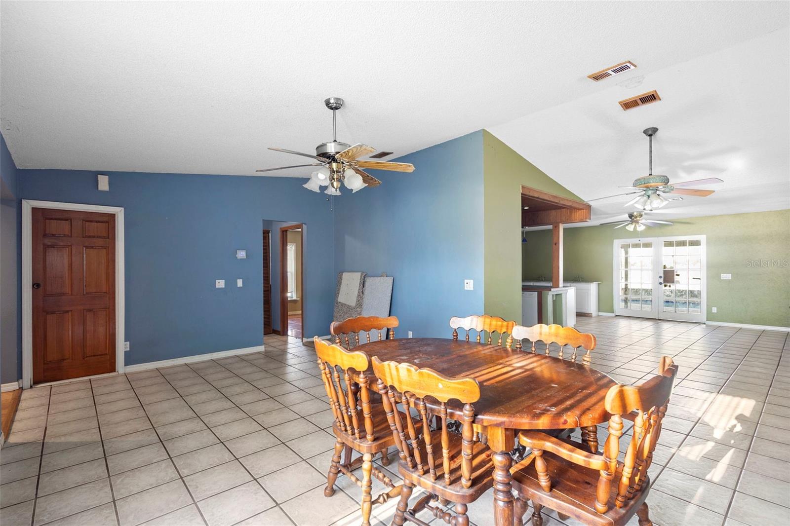 DELTONA LAKES UNIT 40 - Residential