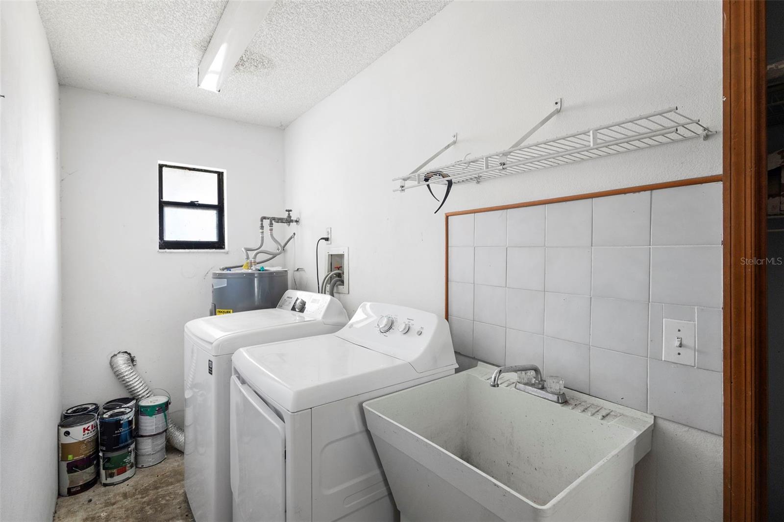 DELTONA LAKES UNIT 40 - Residential