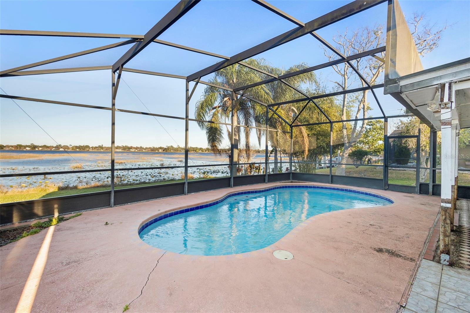 DELTONA LAKES UNIT 40 - Residential