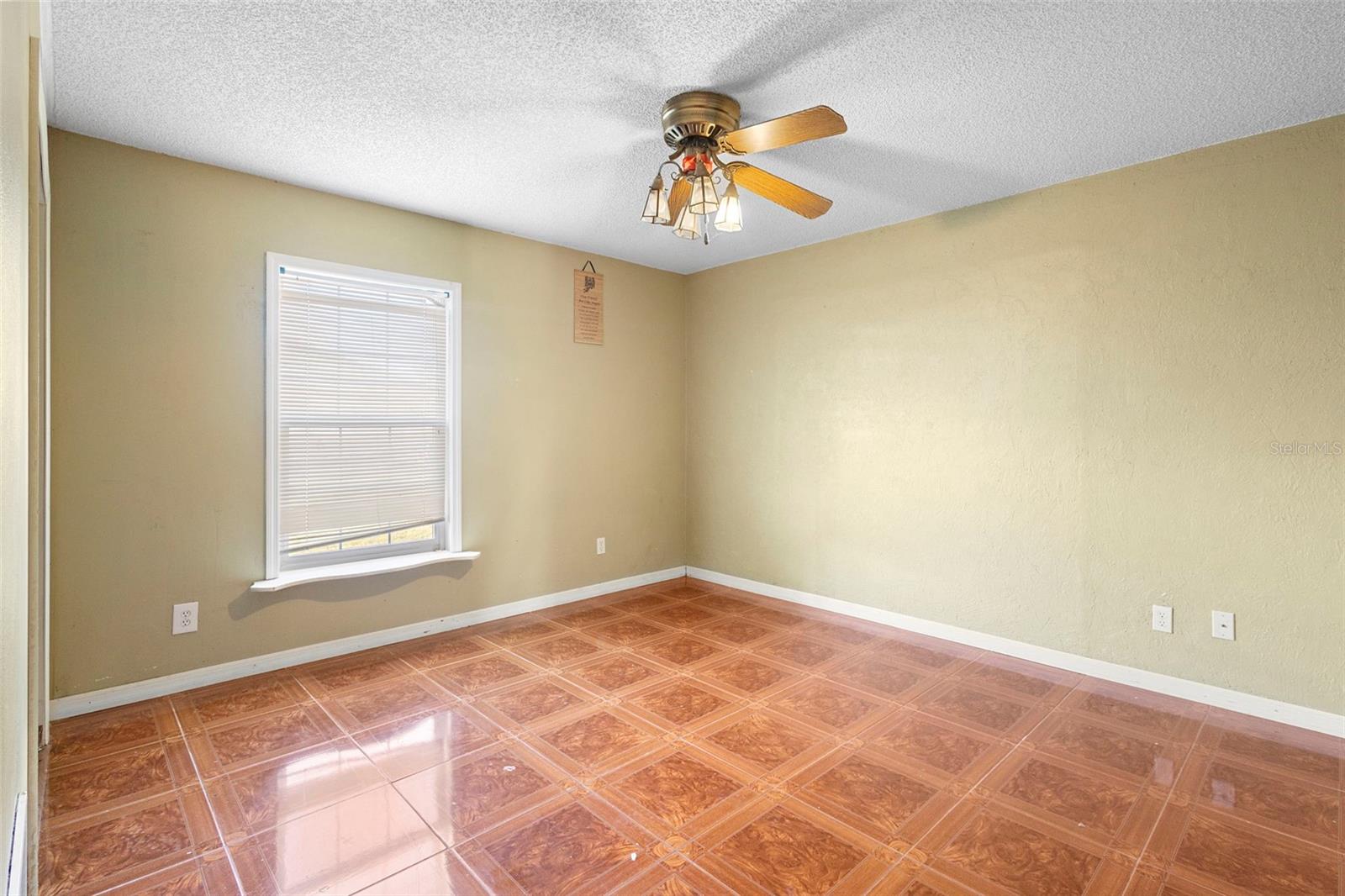 DELTONA LAKES UNIT 40 - Residential
