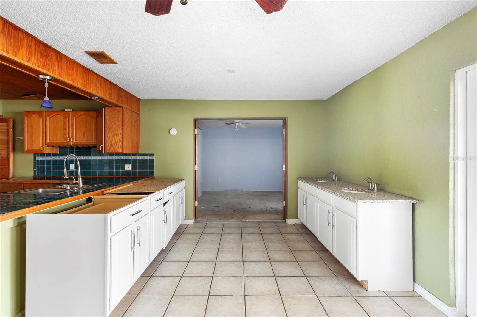 DELTONA LAKES UNIT 40 - Residential