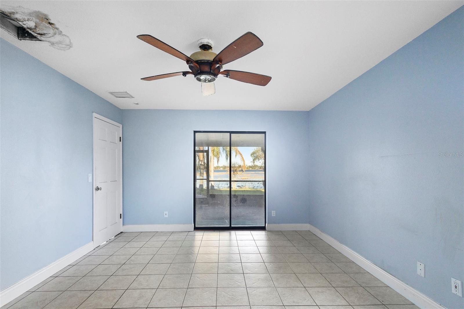 DELTONA LAKES UNIT 40 - Residential