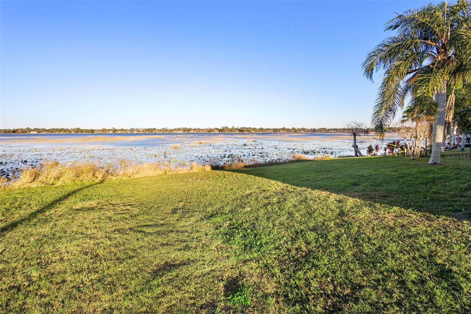 DELTONA LAKES UNIT 40 - Residential