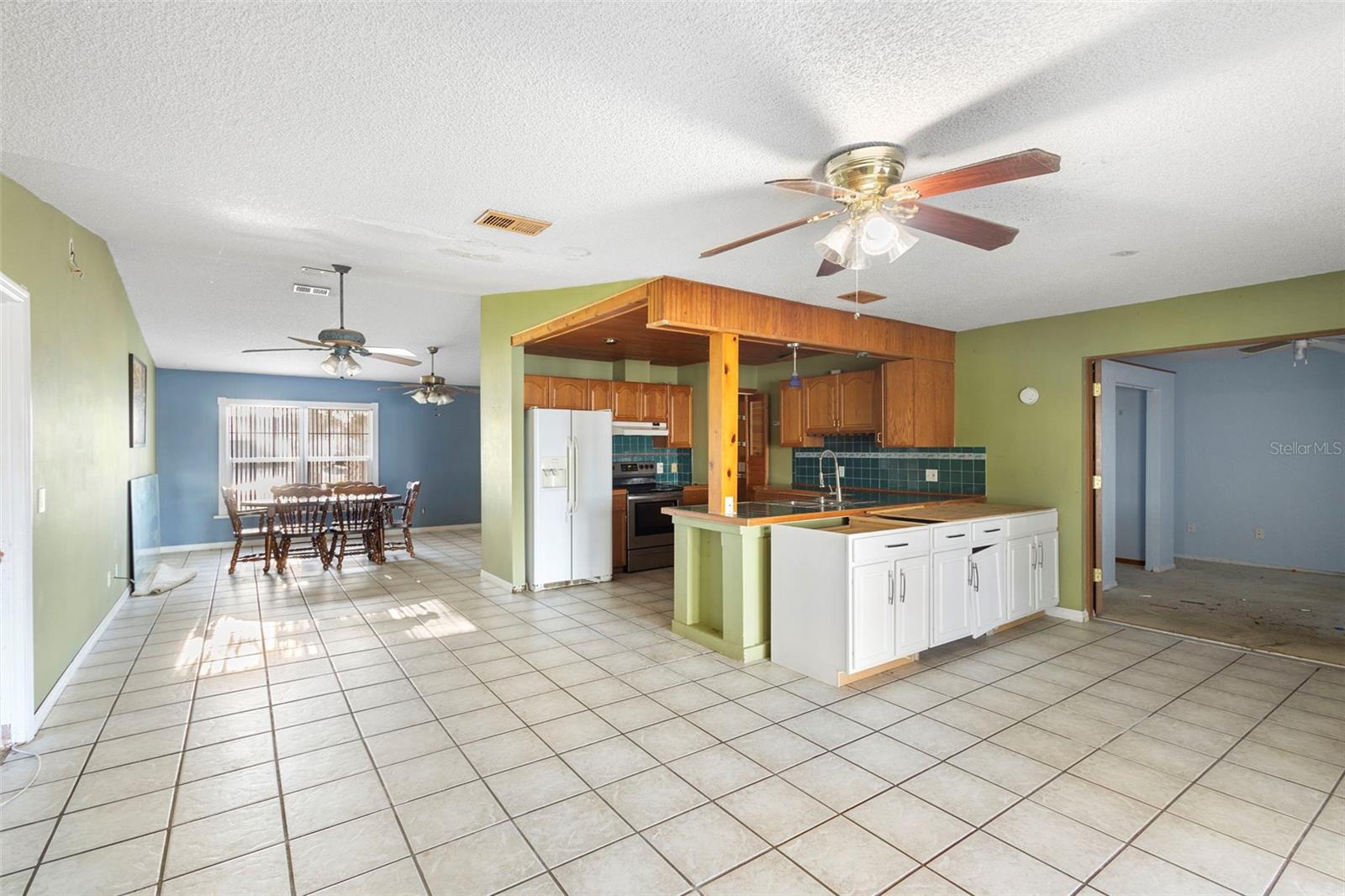 DELTONA LAKES UNIT 40 - Residential