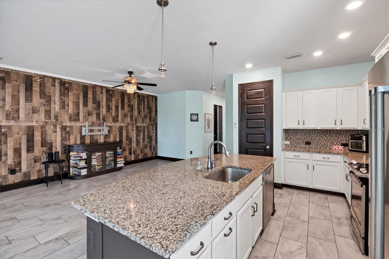 MOSS CREEK PH I - Residential