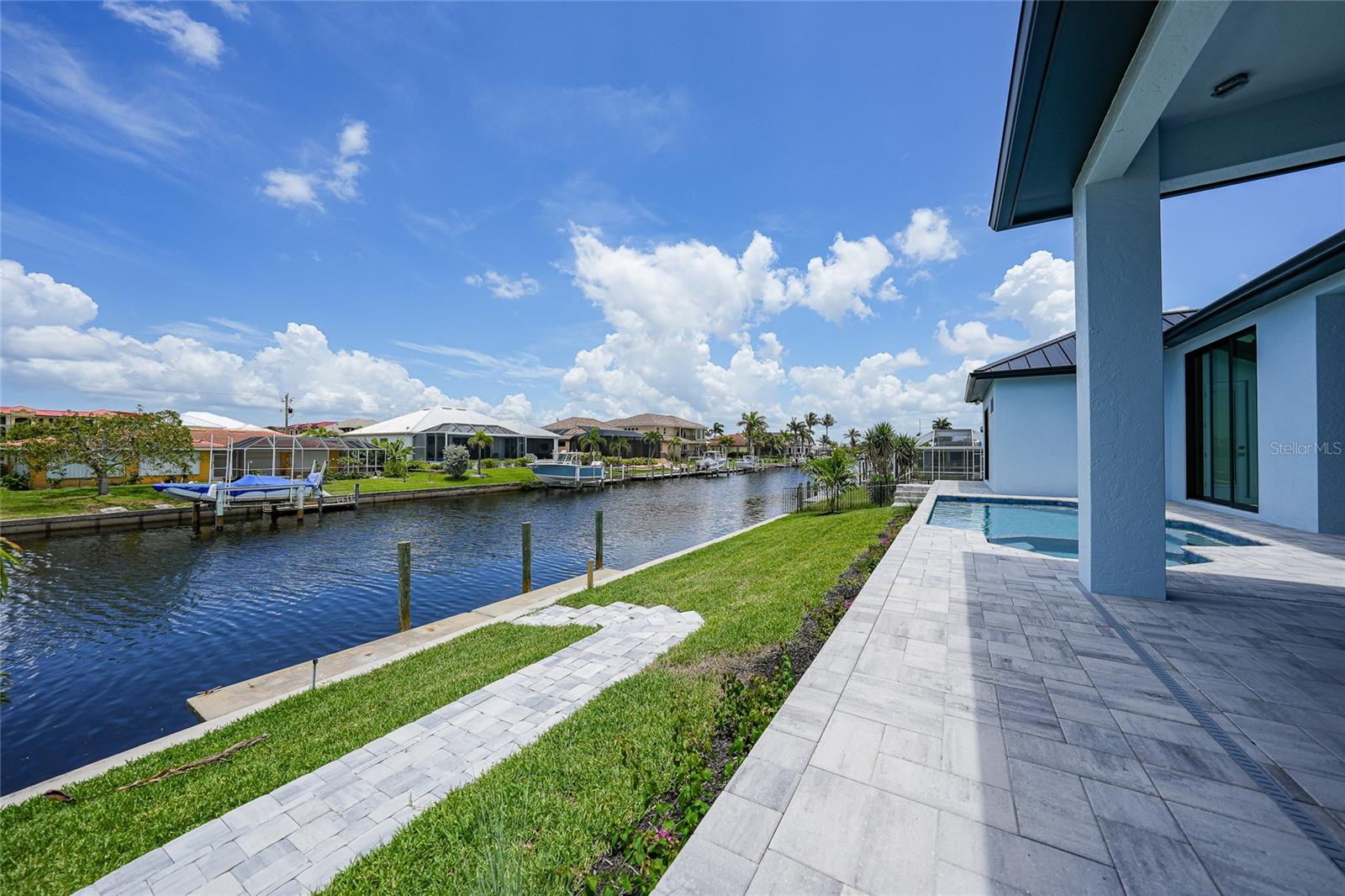 PUNTA GORDA ISLES SEC 02 - Residential