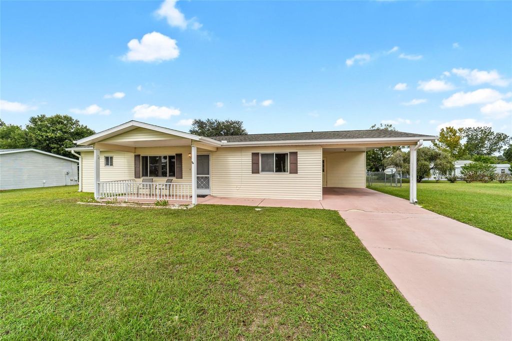Photo of 6381 SW 107th Street, Ocala, FL 34476 (MLS # OM711713)