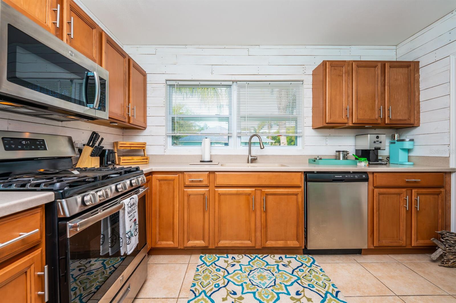 DETWILERS N 650 FT LT 02 16 17 34 NEW SMYRNA BEACH - Residential Lease