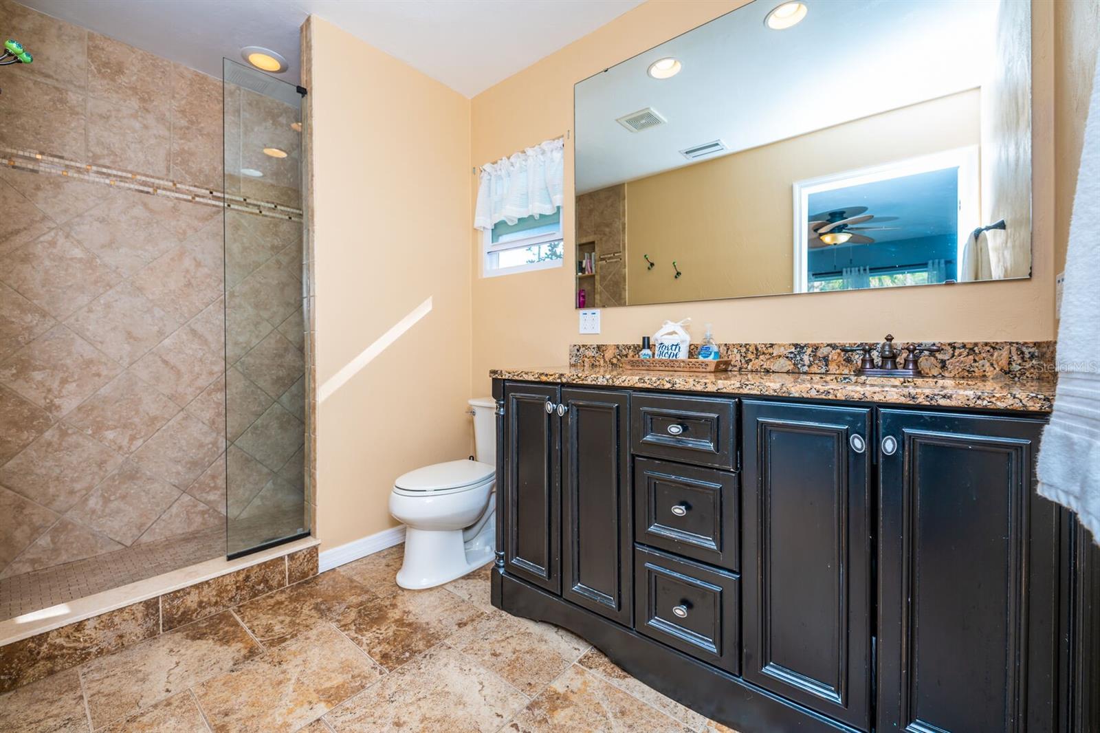DETWILERS N 650 FT LT 02 16 17 34 NEW SMYRNA BEACH - Residential Lease