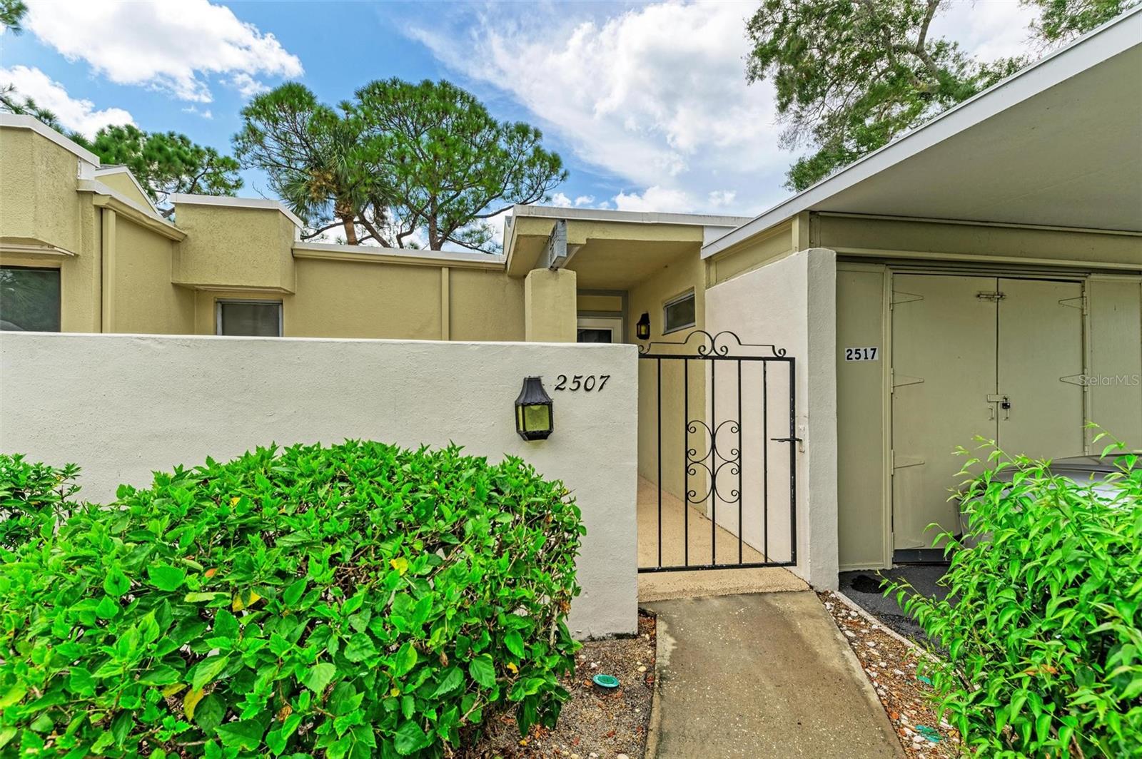 MEADOWLAKE III - Residential