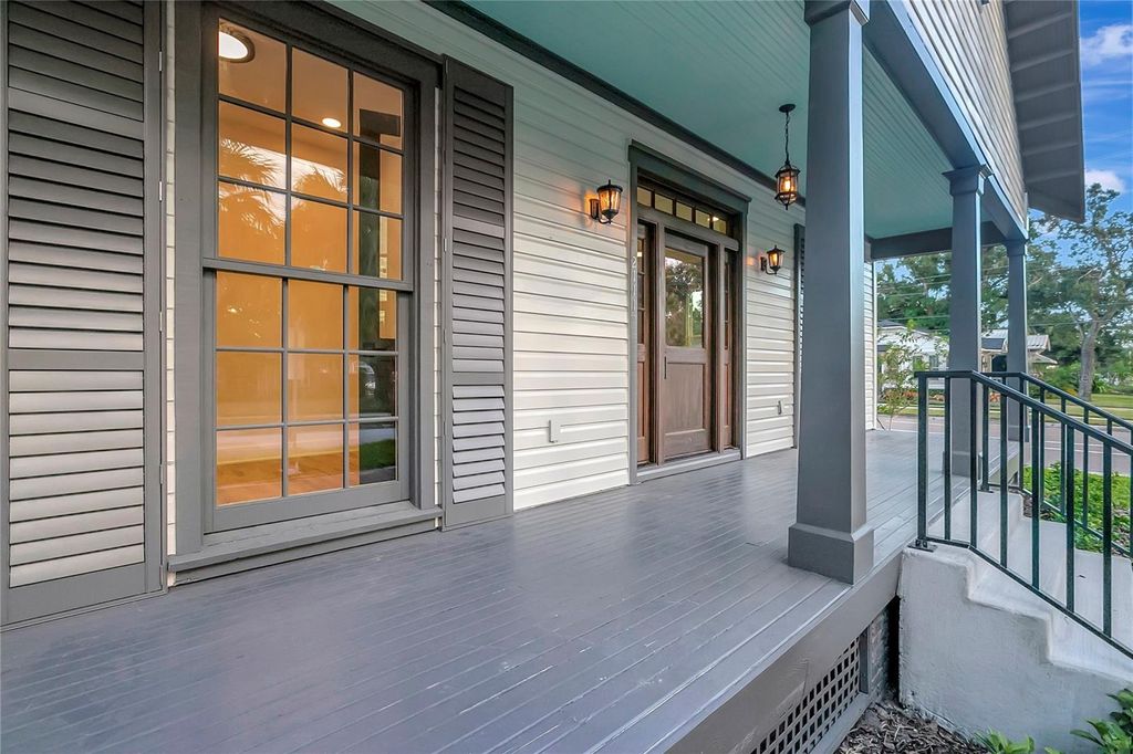 Photo of 2111 W Cleveland Street, Tampa, FL 33606 (MLS # TB8456952)