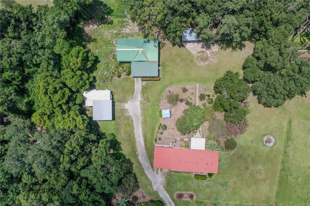 Photo of 2335 Old Polk City Road, Lakeland, FL 33809 (MLS # P4935536)