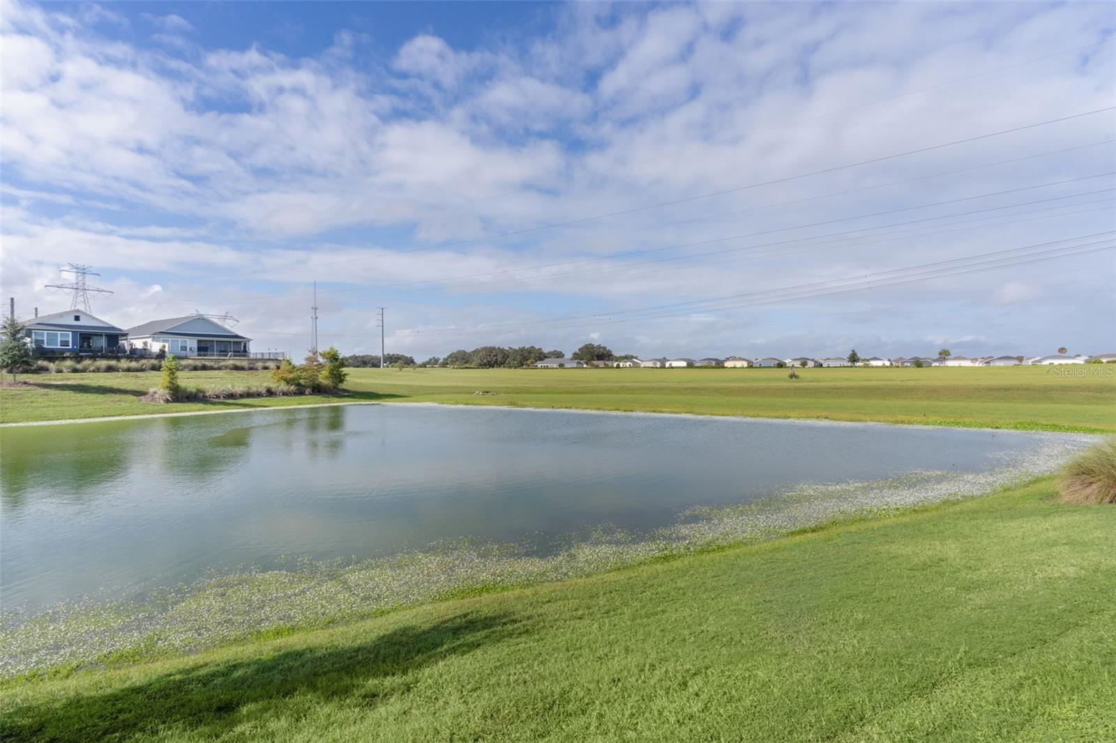 VILLAGES/SOUTHERN OAKS UN 68 - Residential