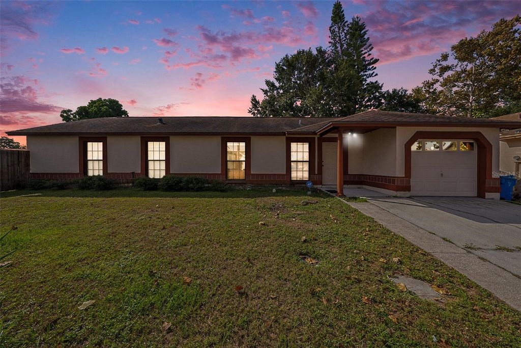 Photo of 9520 Baytree Court, Tampa, FL 33615 (MLS # TB8434598)