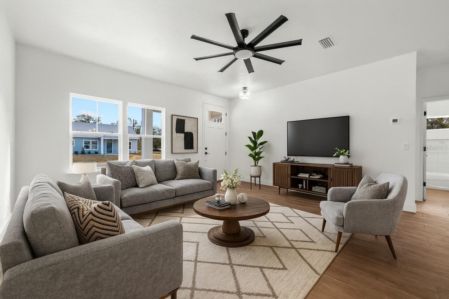 ALOMA ESTATES - Residential