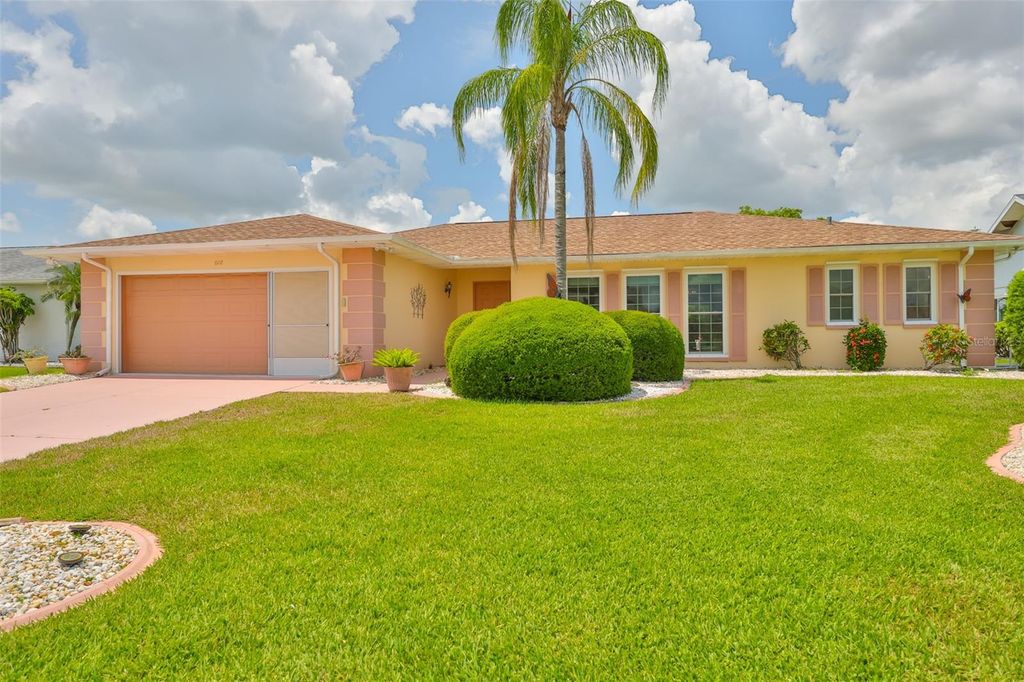 Photo of 608 Fort Duquesna Drive, Sun City Center, FL 33573 (MLS # TB8399258)