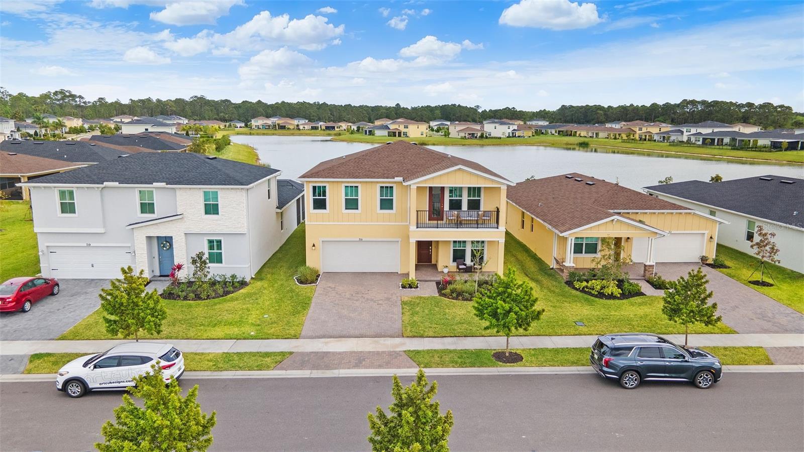 PALM VISTA EVERLANDS - Residential
