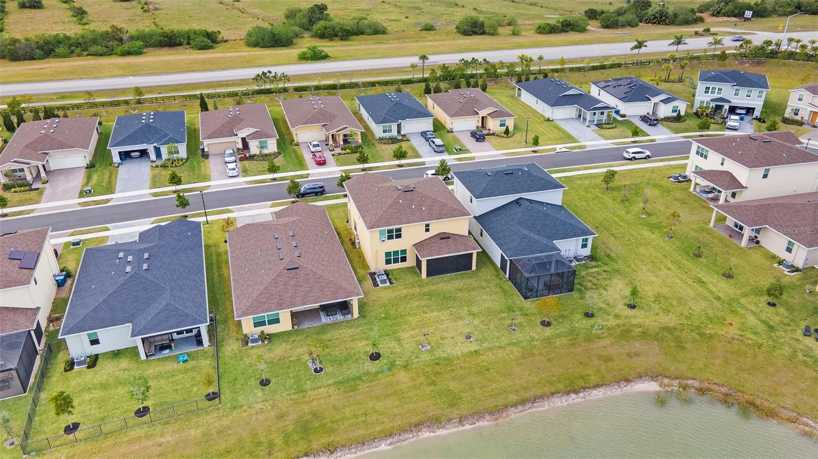PALM VISTA EVERLANDS - Residential