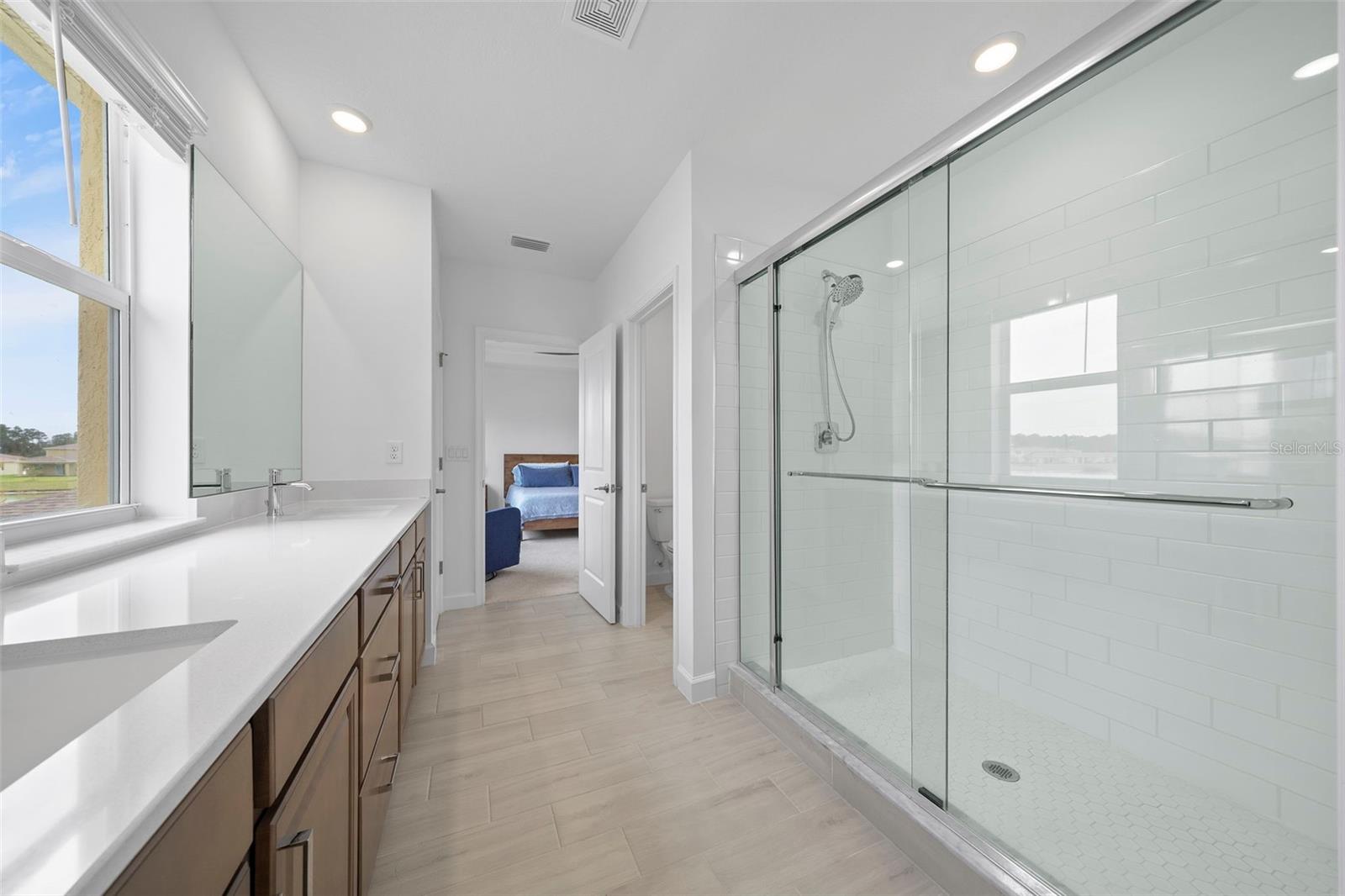 PALM VISTA EVERLANDS - Residential